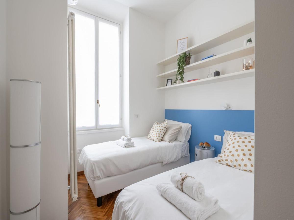 The Best Rent - Gorgeous Two-Bedroom Apartment In Porta Nuova District Milano Exteriör bild